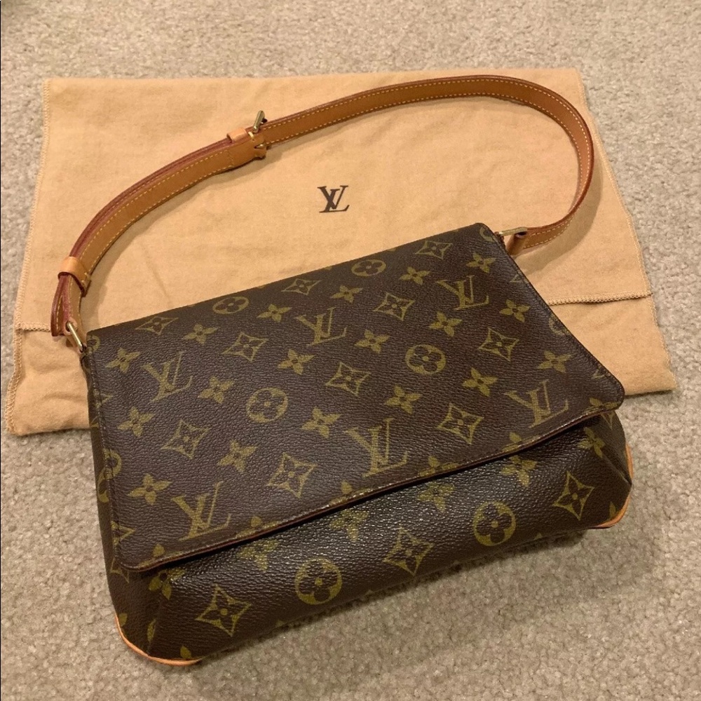 Louis Vuitton Musette Tango in Monogram Canvas